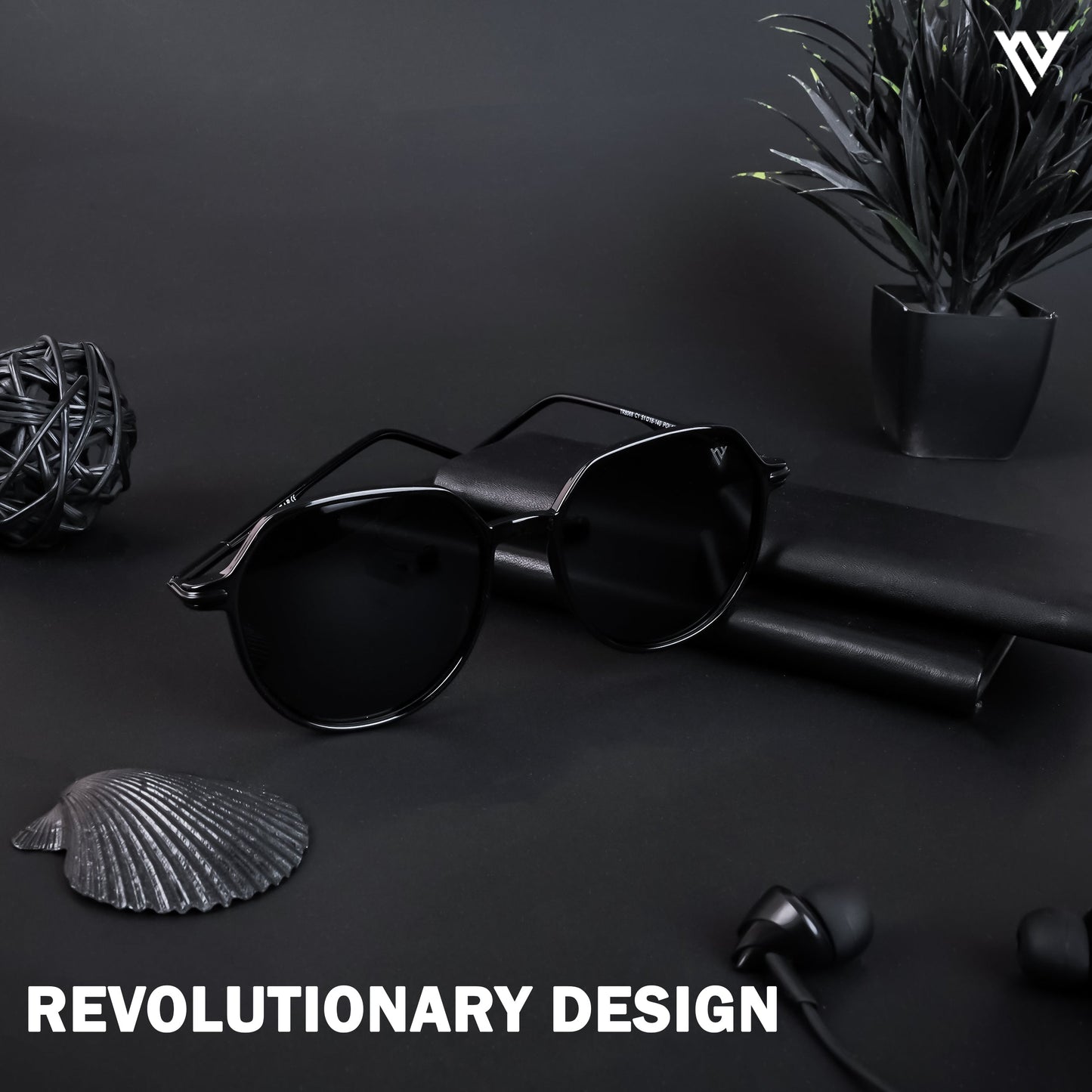 Grit | Shine Black Polarized Round Sunglasses - PMG4297