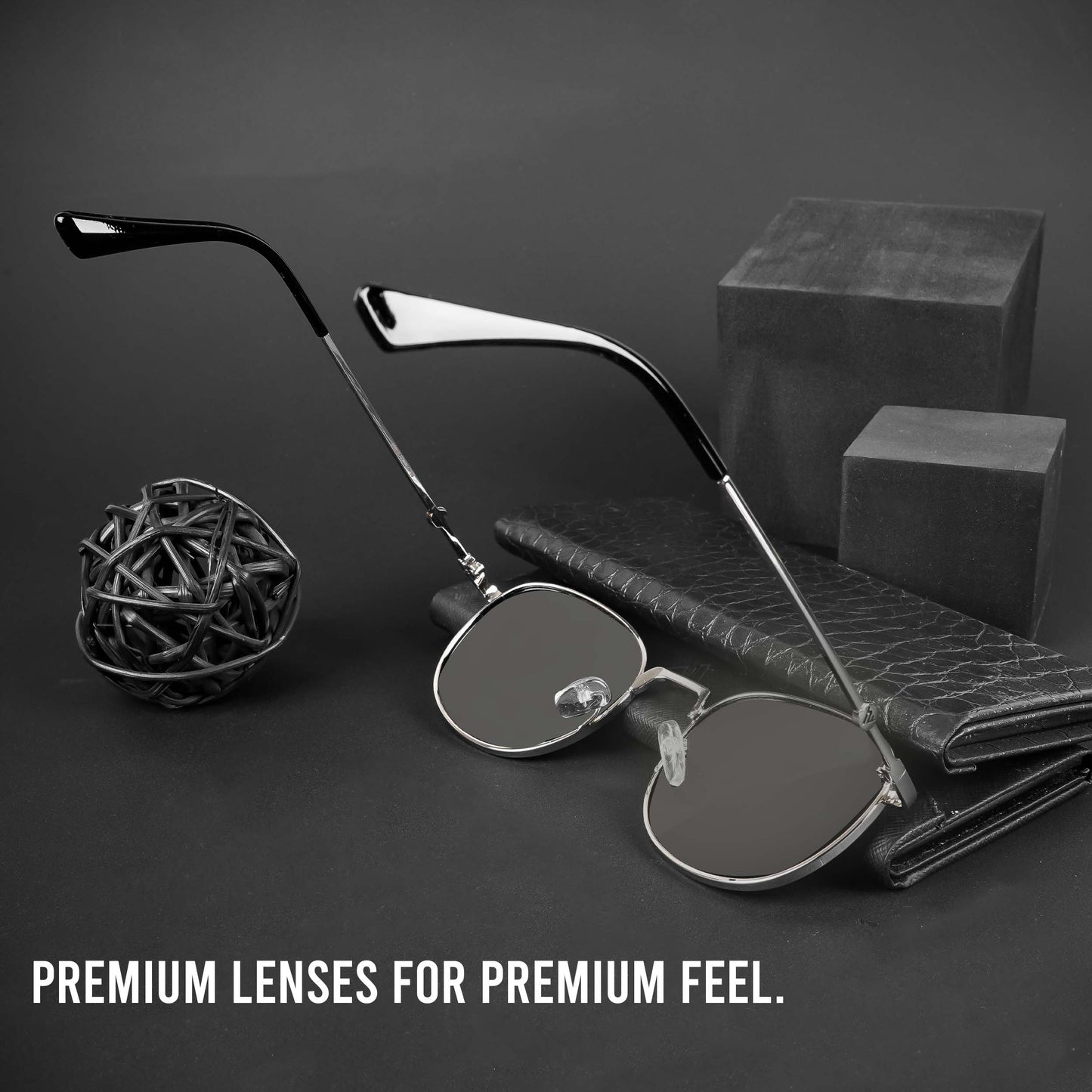 OG 2.0 | Black & Silver Polarized Round Sunglasses | PMG4112