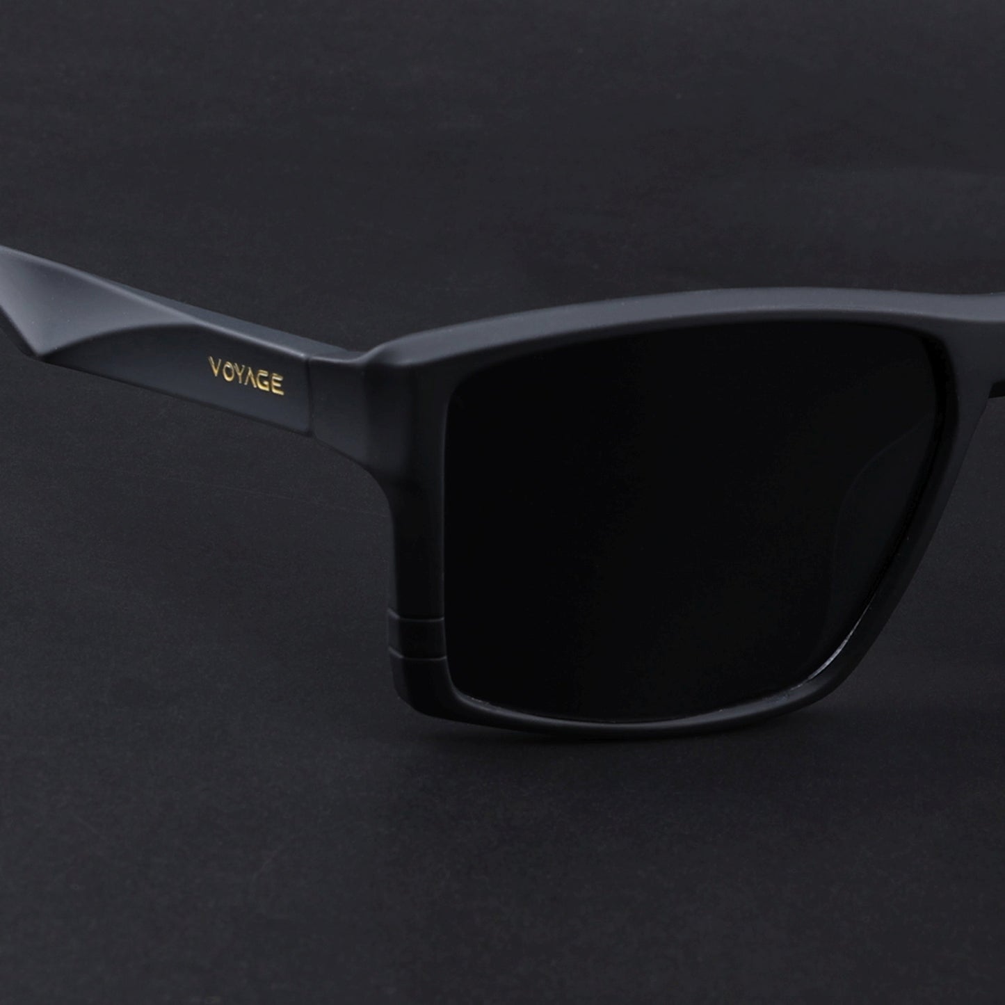 Square Polarized Sunglasses | Black Lens | Black Frame - PMG6743