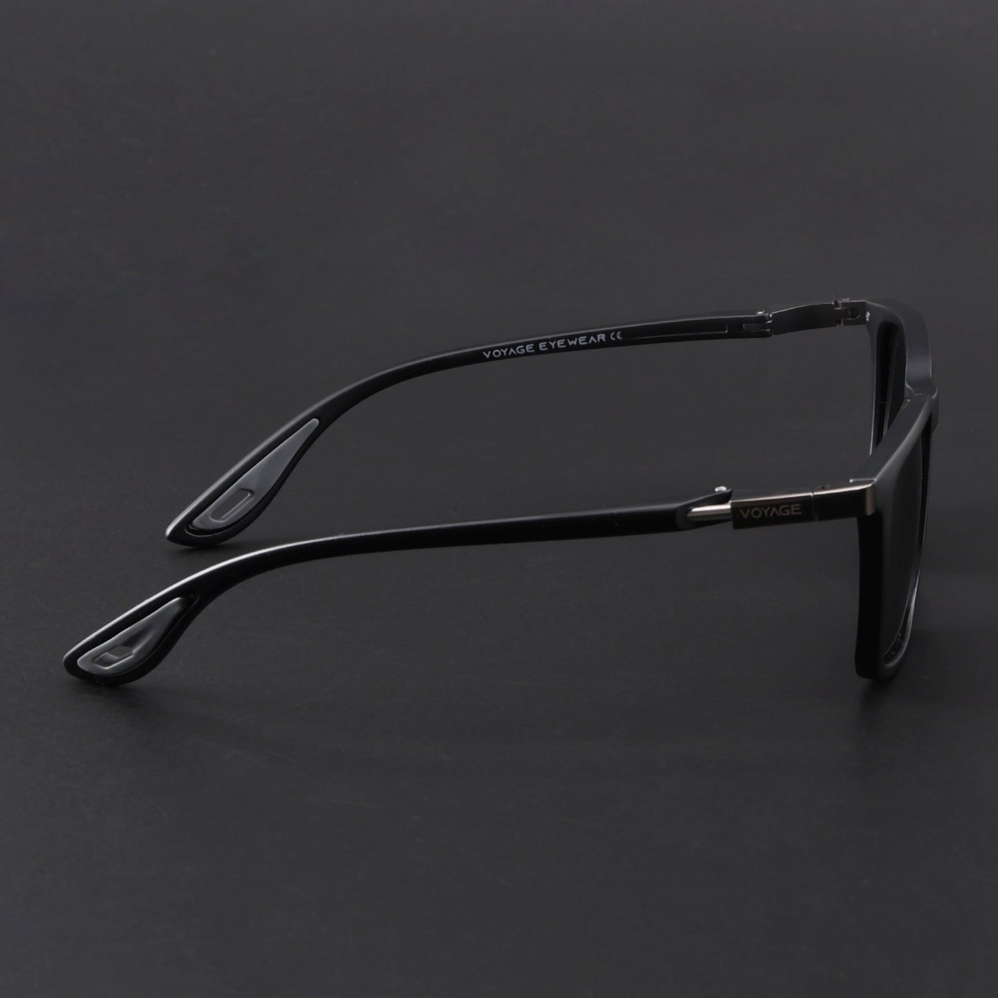 Beast | Matt Black Polarized Square Sunglasses | PMG6634