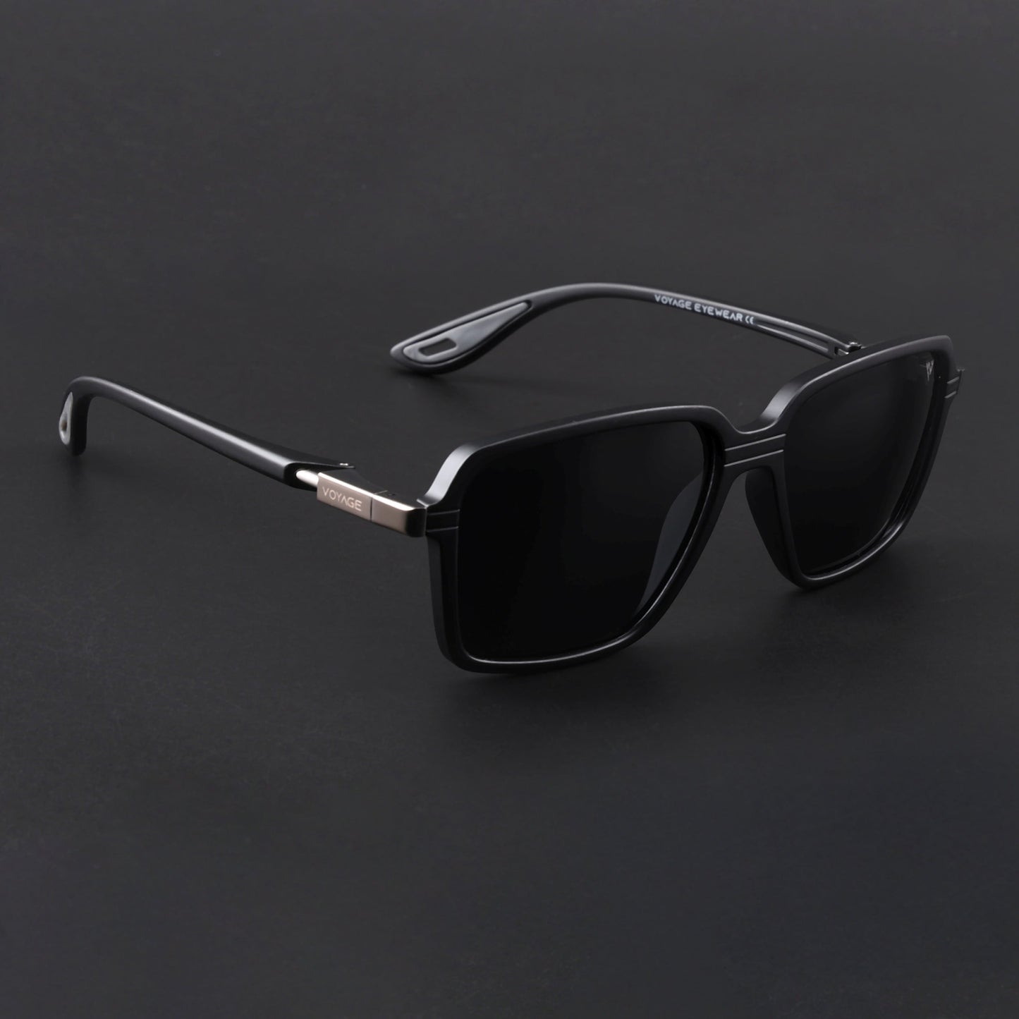 Hydra | Matt Black Polarized Square Sunglasses | PMG6654