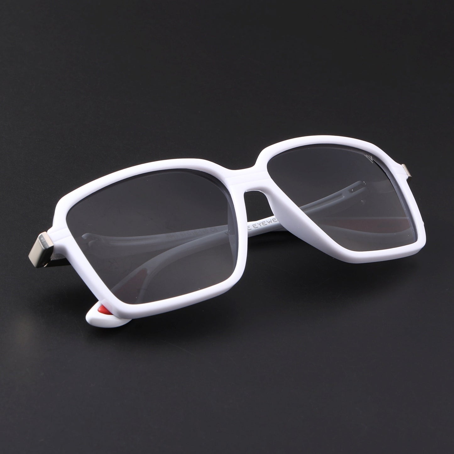 Hydra | White Polarized Square Sunglasses | PMG6656