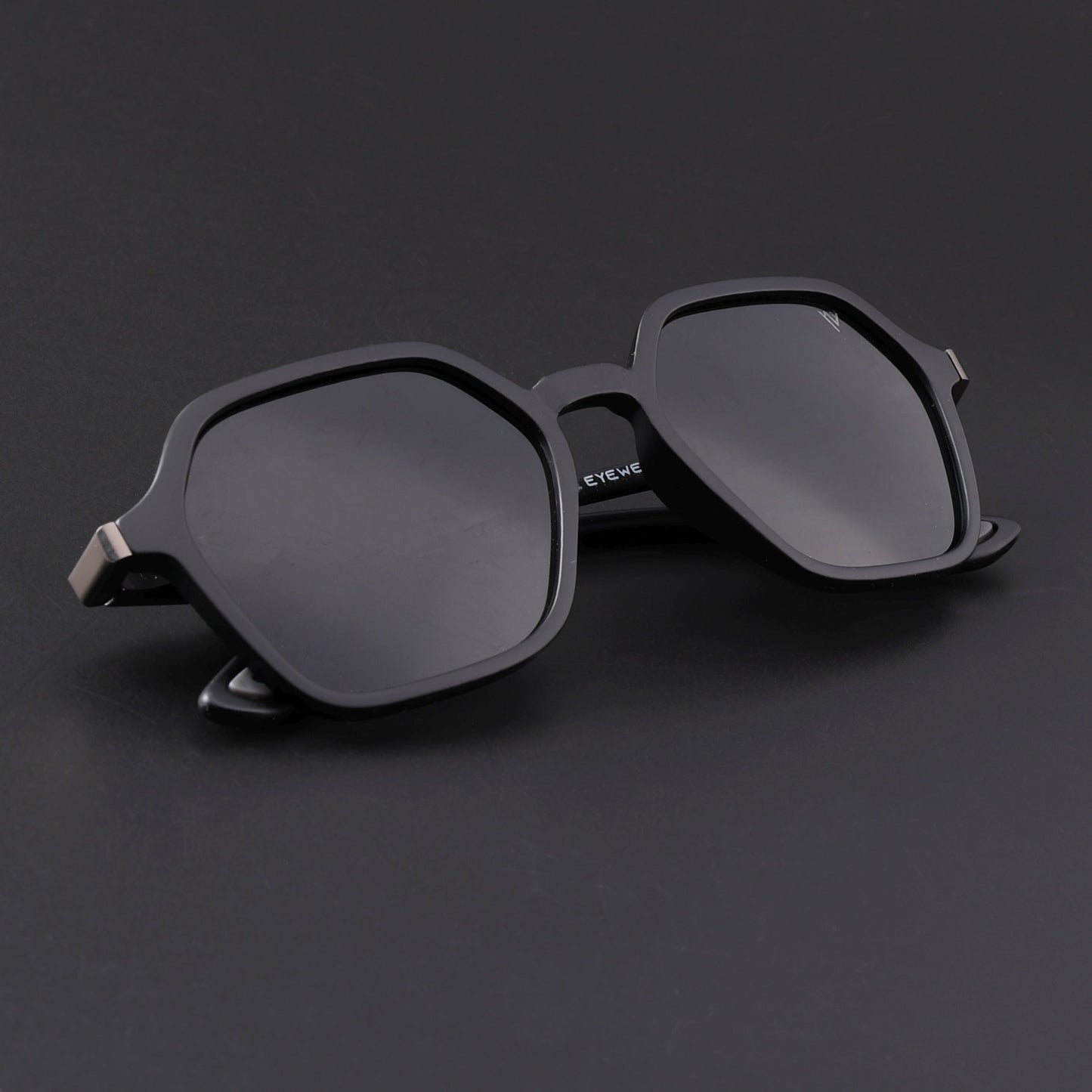 EdgeX | Matt Black Polarized Hexagon Sunglasses | PMG6640