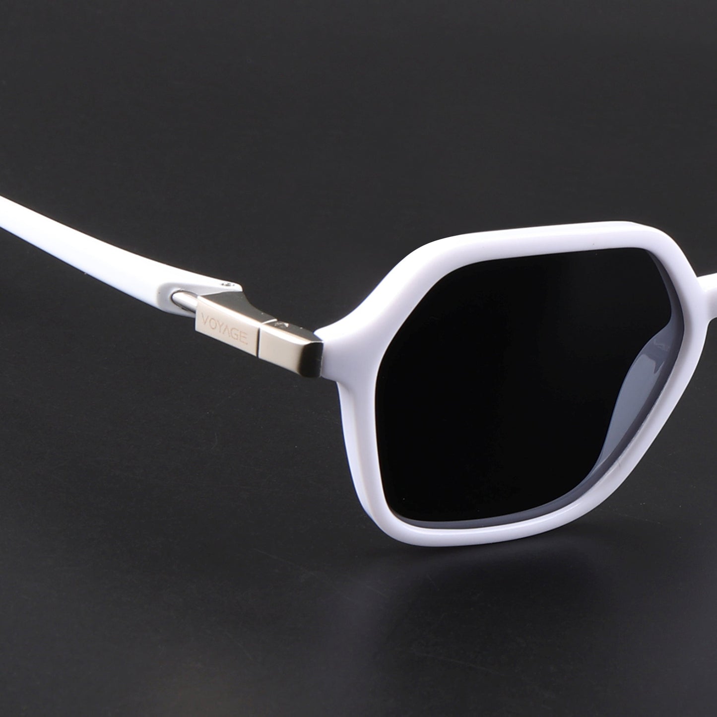 EdgeX | White Polarized Hexagon Sunglasses | PMG6642