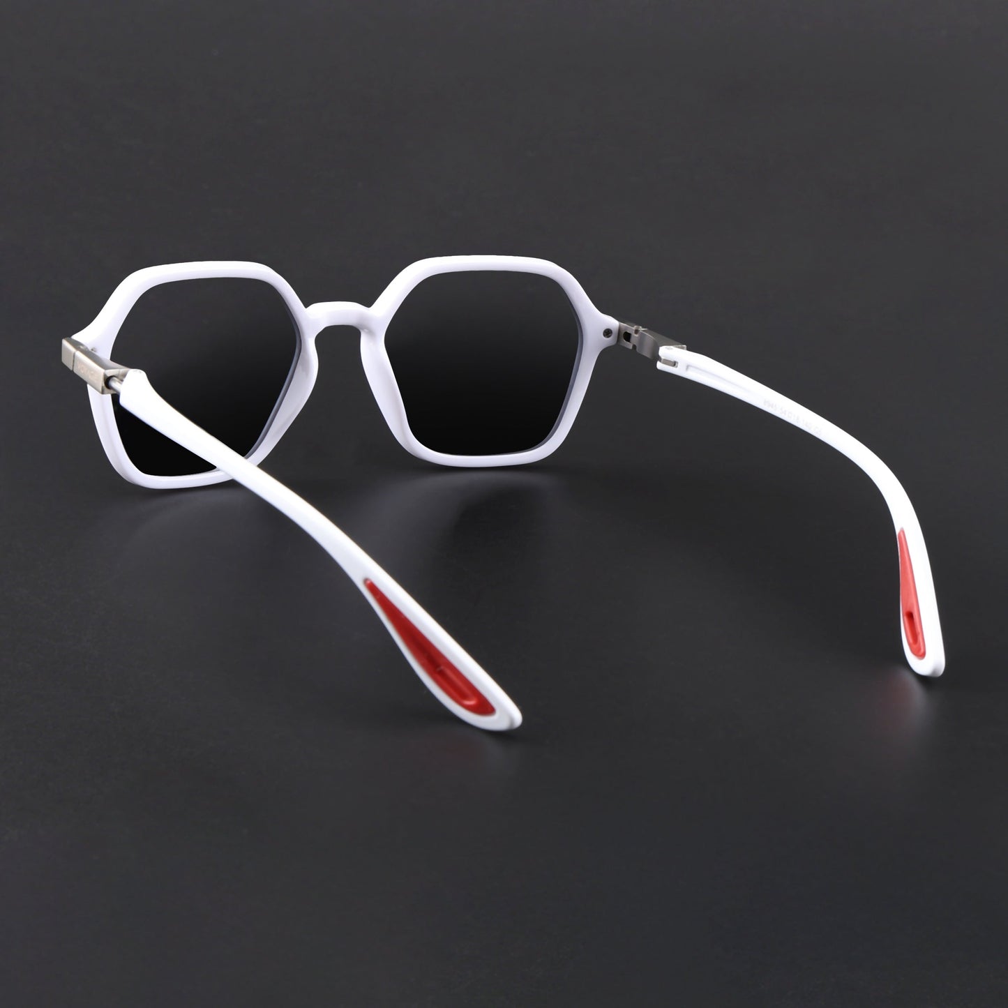 EdgeX | White Polarized Hexagon Sunglasses | PMG6642