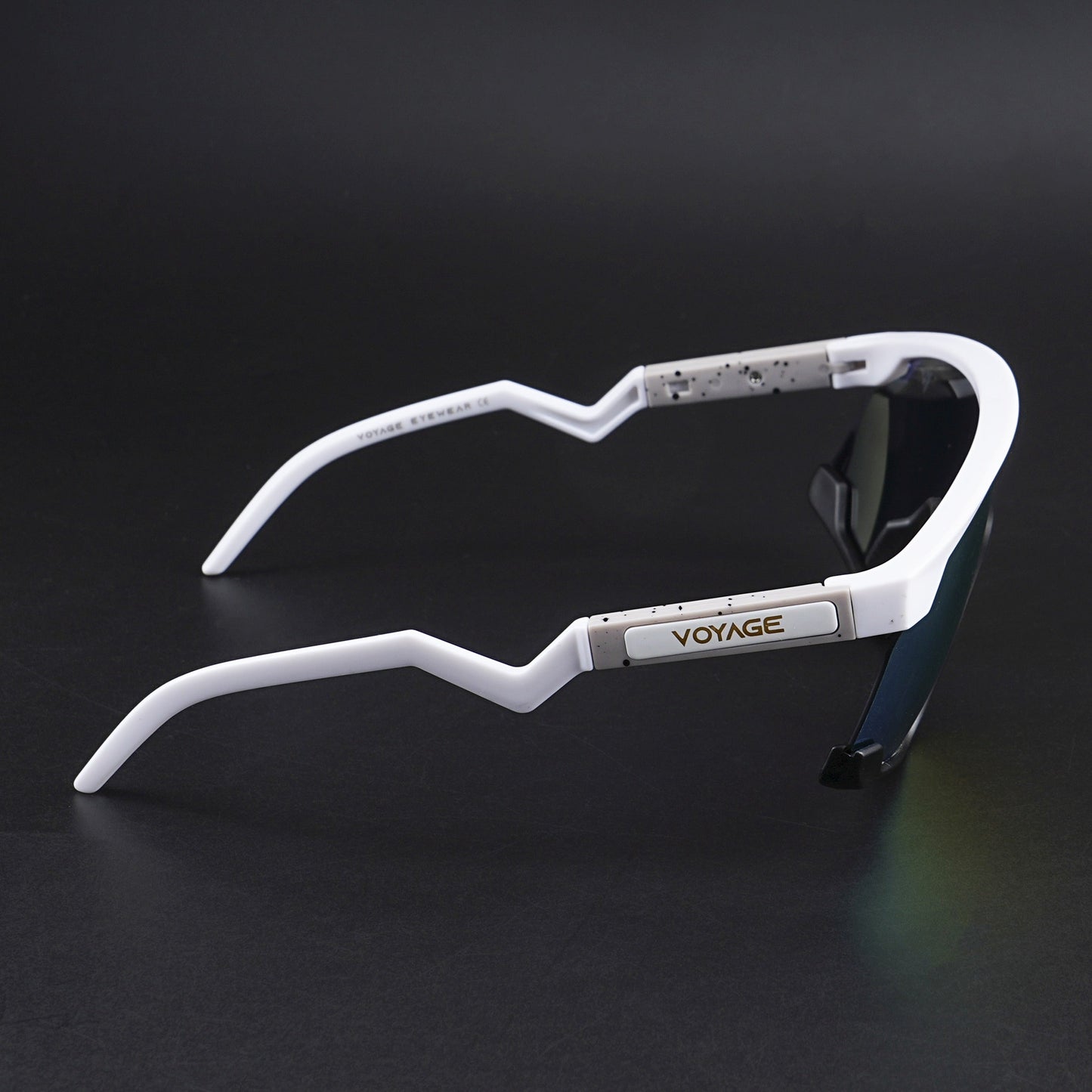 Drift Z | White Polarized Sunglasses (Multicolor Lens - PMG6270)