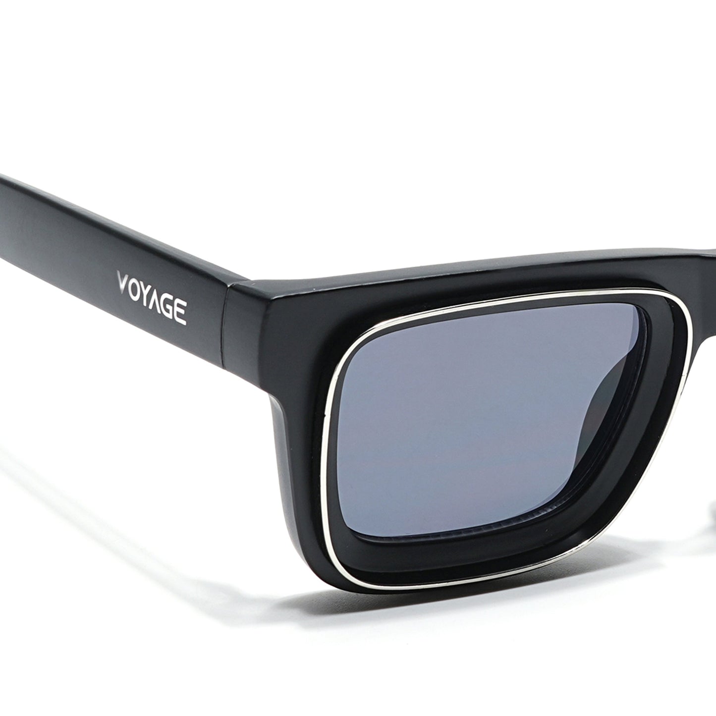 Smuggler | Matt Black & Silver Unisex Sunglasses | Black Lens - MG6421
