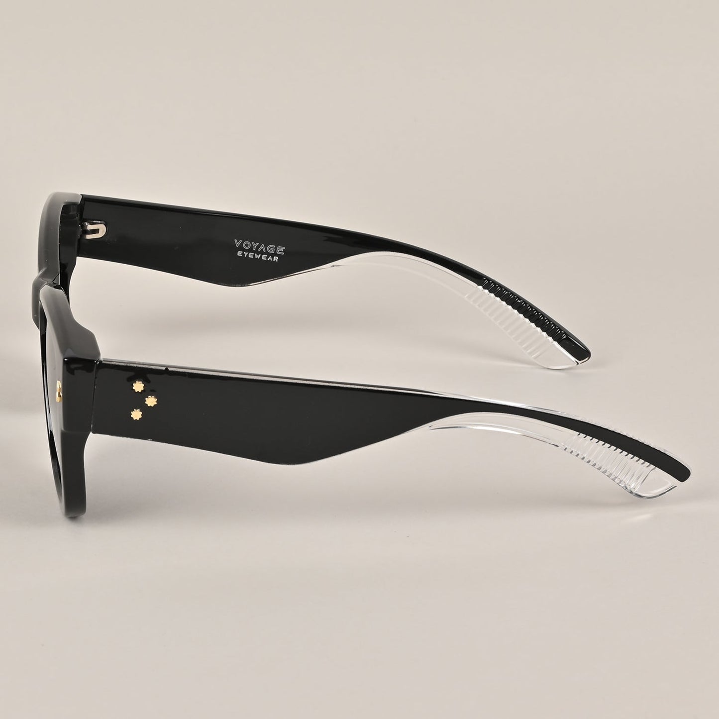 Black Oval Sunglasses - MG3825