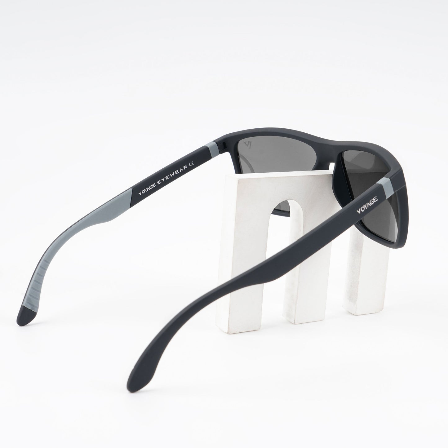 Dunk Matte Black Wayfarer Polarized Sunglasses | Black Lens - PMG5250