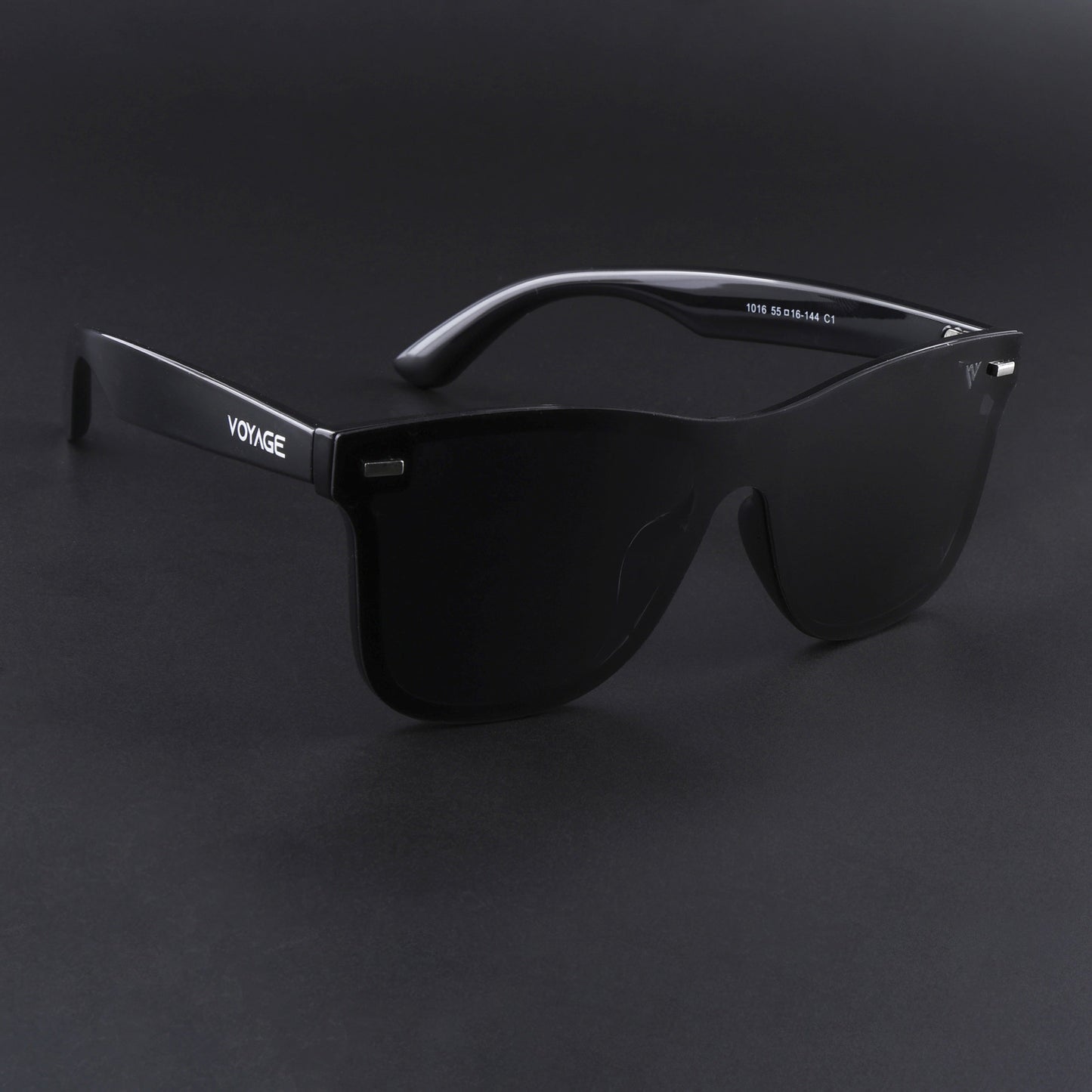 Mooze | Shine Black Polarized Wayfarer Sunglasses | PMG3979