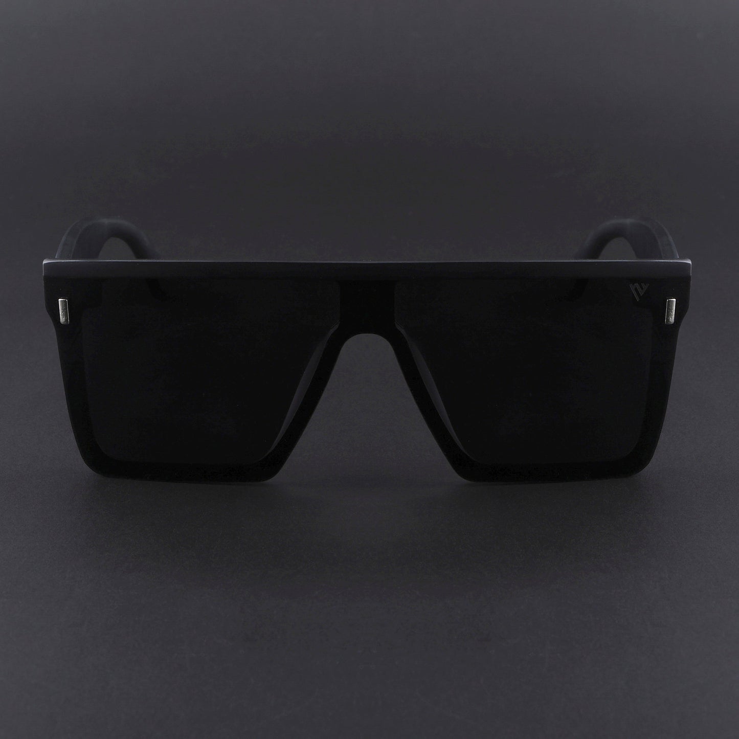 Rover | Black Polarized Wayfarer Sunglasses - PMG4573