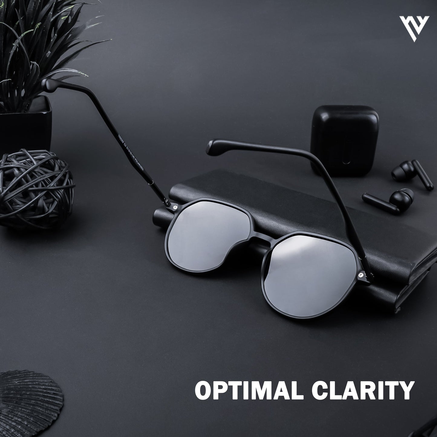 Grit | Matte Black Polarized Round Sunglasses - PMG4299
