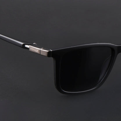 Beast | Matt Black Polarized Square Sunglasses | PMG6634