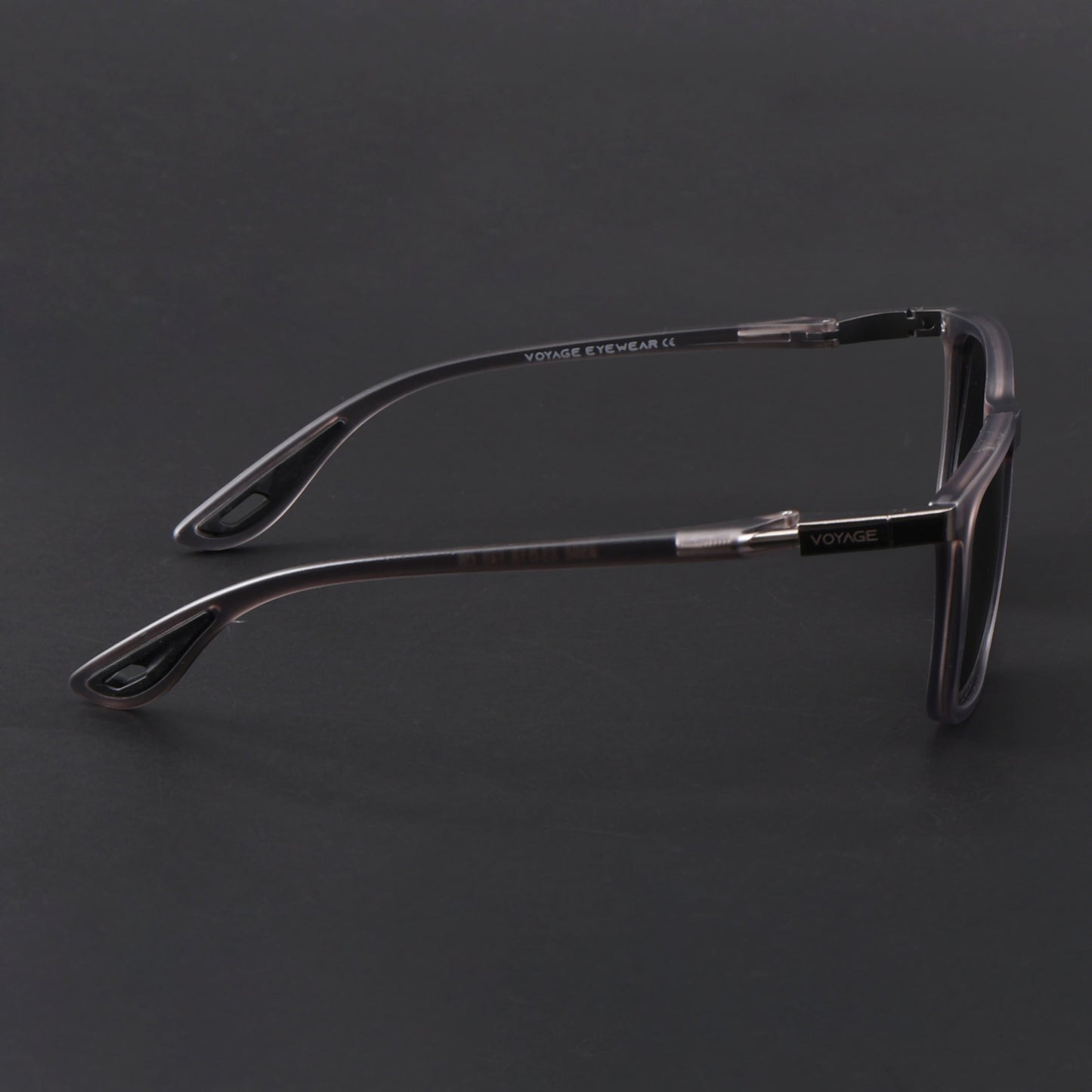 Beast | Grey Polarized Square Sunglasses |  PMG6635
