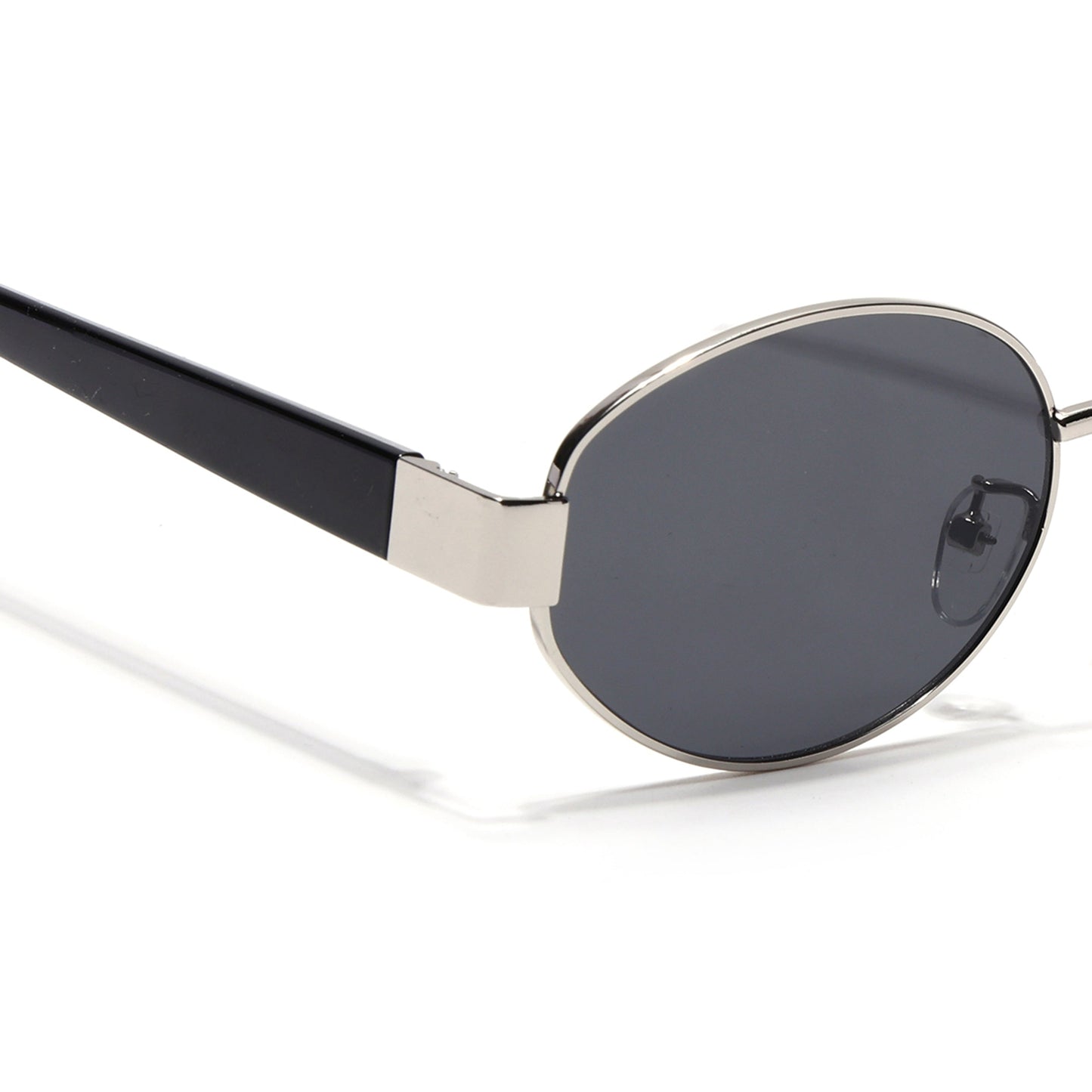 Sable | Silver Oval Sunglasses | Black Lens - MG7375